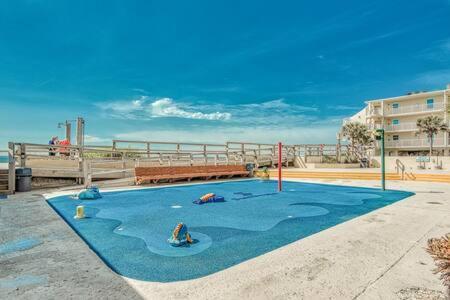 The Oyster By Brightwild-Beachfront Condo Destin Eksteriør bilde