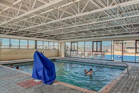 The Oyster By Brightwild-Beachfront Condo Destin Eksteriør bilde