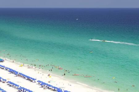 The Oyster By Brightwild-Beachfront Condo Destin Eksteriør bilde